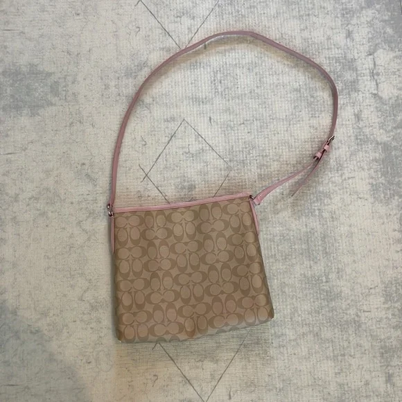 Coach Tan and Pink Crossbody Bag with Signature Pattern - Picture 4 of 7